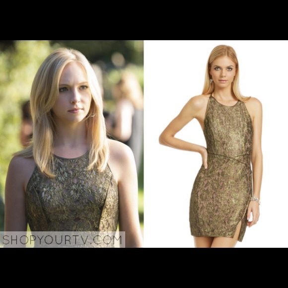 BCBGMaxAzria Dresses & Skirts - 🌻bc got maxazaria golden metallic lace dress